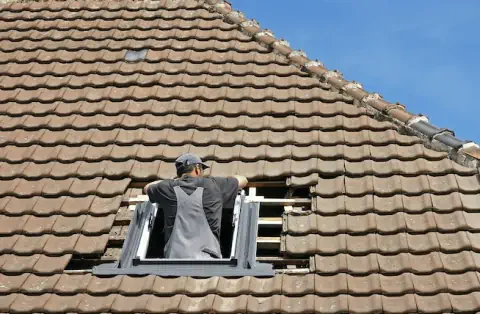 Pose de velux - Voeuil et Giget